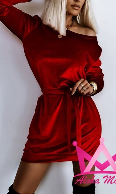 Vestido corto de terciopelo rojo