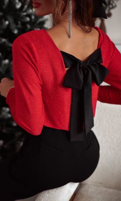 Blusa Rosa con lazo trasero Negro