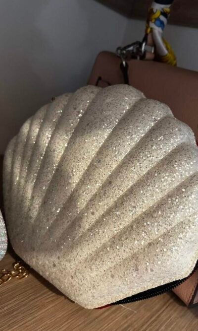 Bolso con Brillos Estilo Concha